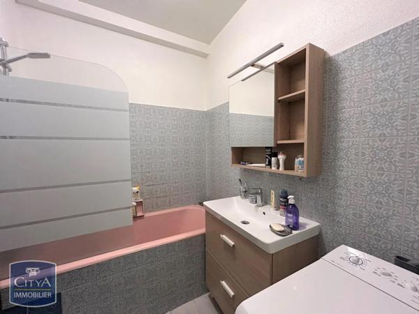 Appartement à louer 2 pièces 48.06m²