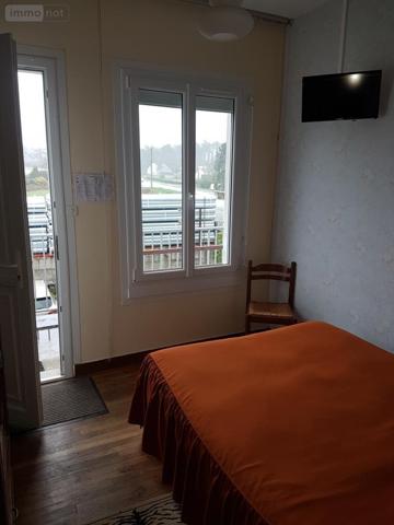 Local mixte (Professionnel/Habitation) à vendre à Val-d'Oust dans le Morbihan (56460), ref : 56050-501