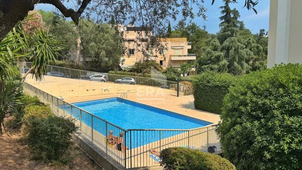 A VENDRE - Appartement 3 pièces à Nice - PISCINE