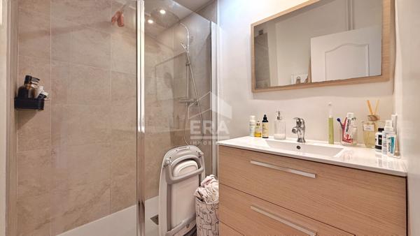 A VENDRE - Appartement 3 pièces à Nice - PISCINE