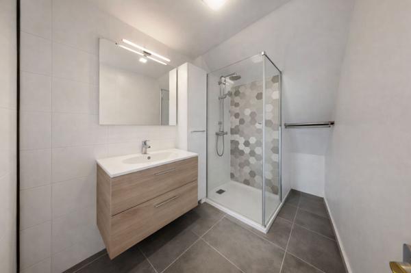 Maison Brie Compte Robert