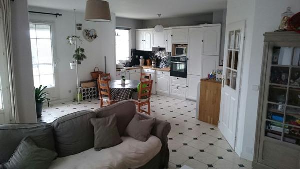 Parking + appartement