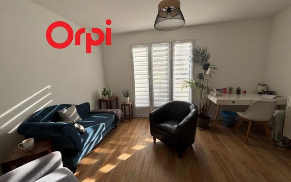 Maison à vendre    7 pièces •  Échillais