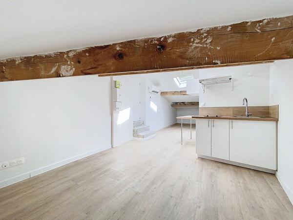 Valence, avenue de l'Yser, studio refait à neuf de 24,80m²