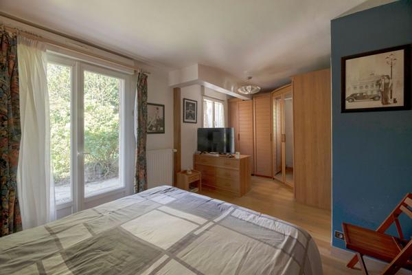 NOUVEAUTE EXCLUSIVITE !! Maison BOURGBARRE 6 pièces - Terrain SUD 4700 m² sans vis à vis