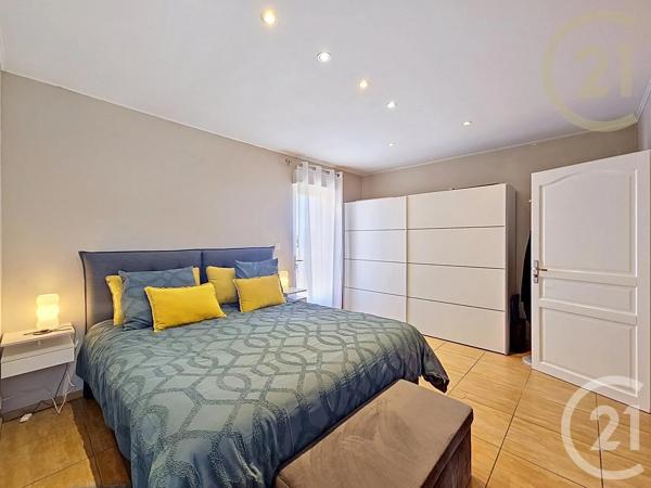 Maison à vendre  6 pièces - 180 m 2   MONTELIMAR  - 26