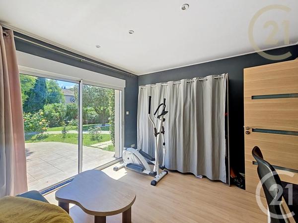 Maison à vendre  6 pièces - 180 m 2   MONTELIMAR  - 26
