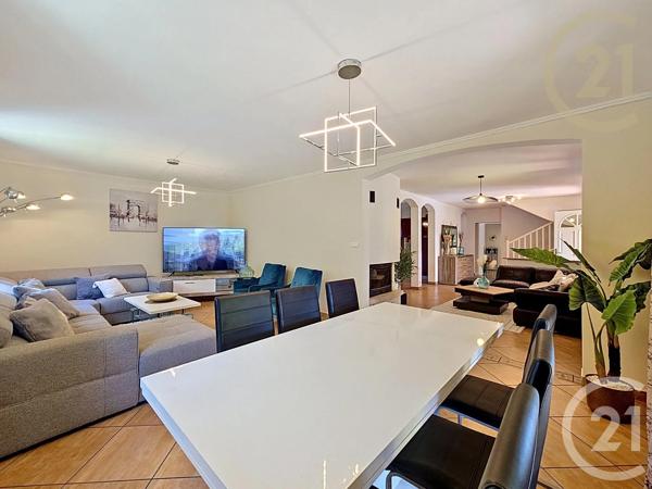 Maison à vendre  6 pièces - 180 m 2   MONTELIMAR  - 26
