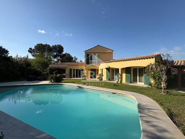 LE  ROURET Villa 4P  piscine quartier du Castelet