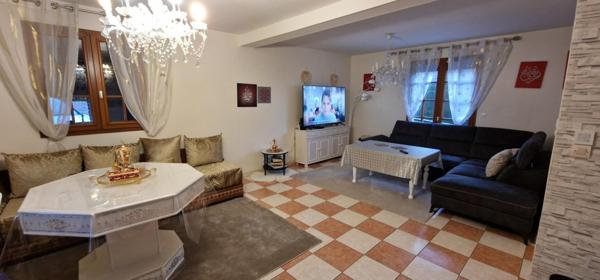 Belle maison 4 Chambres très bon état général