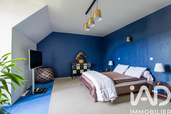 Maison à vendre 6 pièces 247 m² Flins-sur-Seine