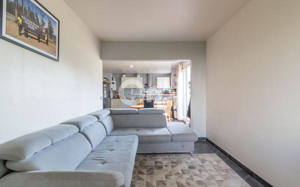 Appartement à vendre    4 pièces • 92 m2 Reims