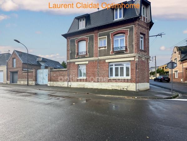 MAISON BOURGEOISE RÉNOVÉE ENV.250 m² – 4 CHAMBRES, COUR, TERRASSE & GRAND GARAGE