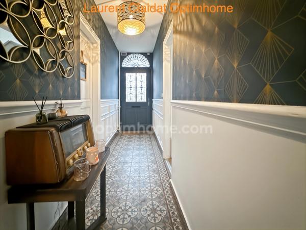 MAISON BOURGEOISE RÉNOVÉE ENV.250 m² – 4 CHAMBRES, COUR, TERRASSE & GRAND GARAGE