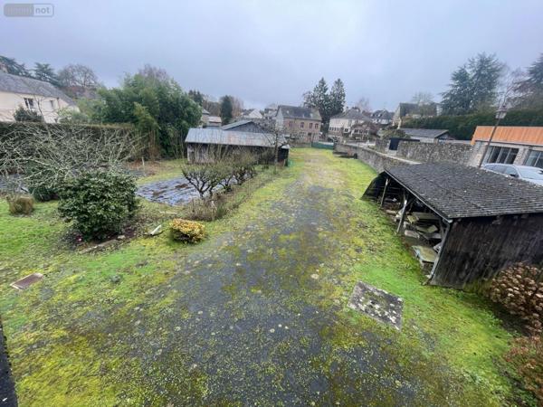 Propriete à vendre à Lassay-les-Châteaux en Mayenne (53110), ref : 582