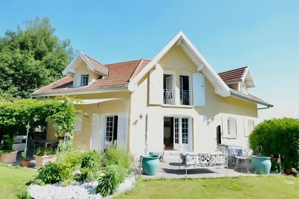 Maison à vendre 6 pièces BONS EN CHABLAIS (74)