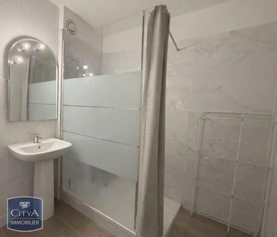 Appartement à louer 4 pièces 75.36m²