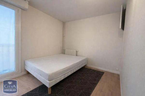 Appartement à louer 4 pièces 75.36m²