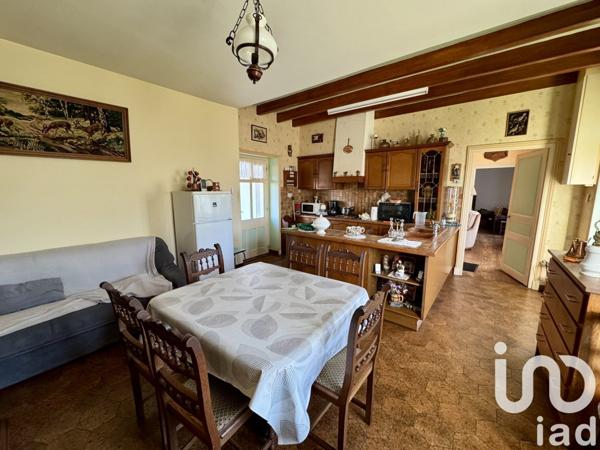 Maison de village 3 pièces de 72 m² à Saint-Loup-Lamairé (79600)