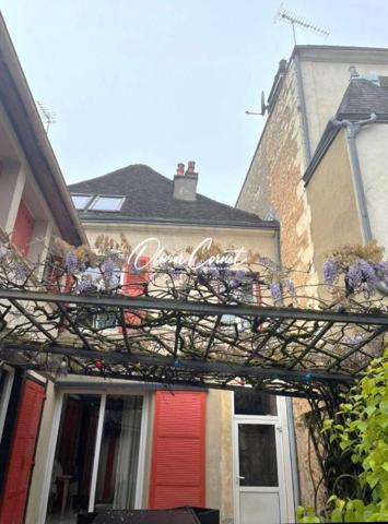 Maison Nogent Le Rotrou 6 pièces 209 m2