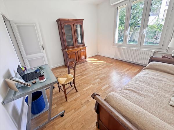 Maison plain pied  5 pièces à  Bordeaux-Caudéran