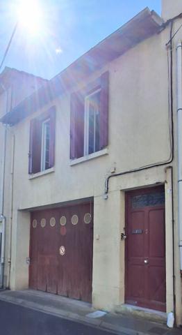 Maison de ville avec garage et courette BEDARIEUX