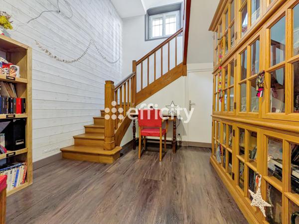 Maison 5 pièces - 140 m²