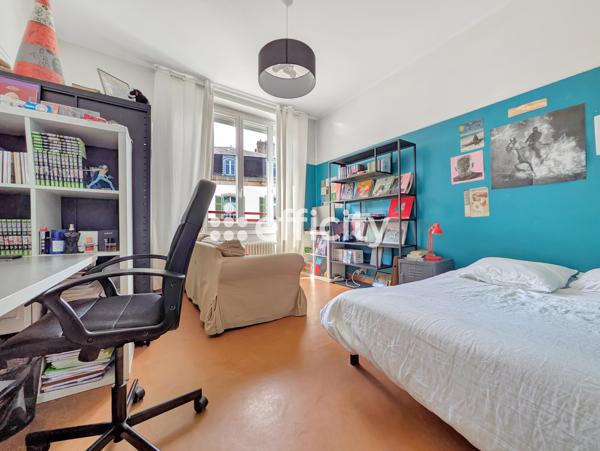 Maison 5 pièces - 140 m²