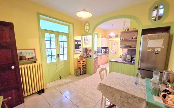 Maison à vendre    5 pièces • 170 m2 Batz-sur-Mer