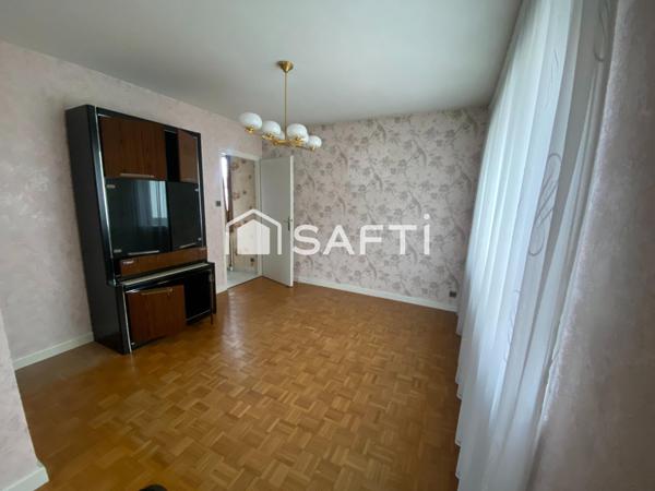 maison rénovée idéalement situé en périphérie de Metz.