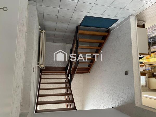 maison rénovée idéalement situé en périphérie de Metz.