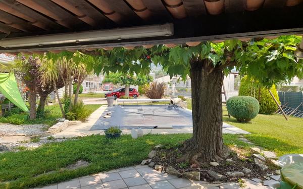 Maison à vendre    7 pièces •  Oraison