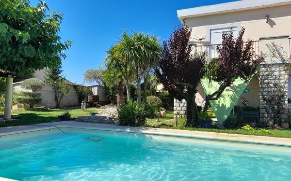 Maison à vendre    7 pièces •  Oraison