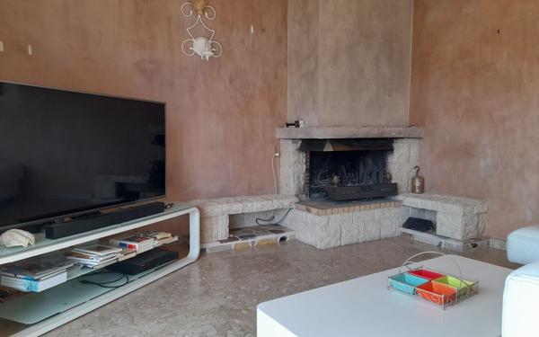 Maison à vendre    7 pièces •  Oraison