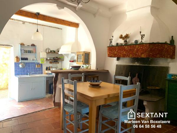 Durban-Corbières : Maison médiévale avec vue panoramique