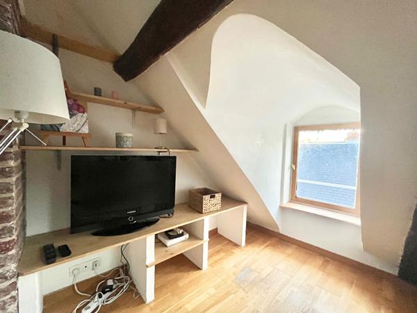 Appartement Caen 1 pièce(s) 24.44 m2 carrez - quartier St Sauveur - dernier étage - vendu libre