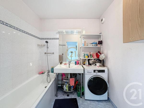 Appartement F3 à vendre  3 pièces - 58,80 m2 DRANCY - 93