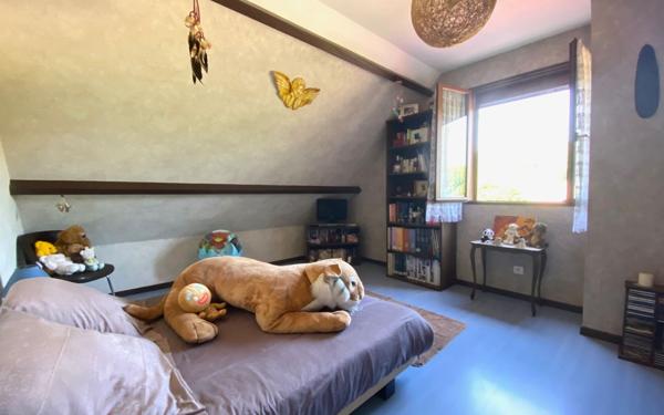 Maison à vendre    7 pièces • 142 m2 Mézières-sur-Seine