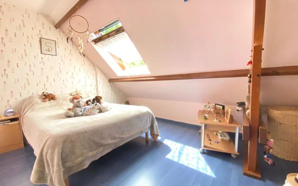 Maison à vendre    7 pièces • 142 m2 Mézières-sur-Seine