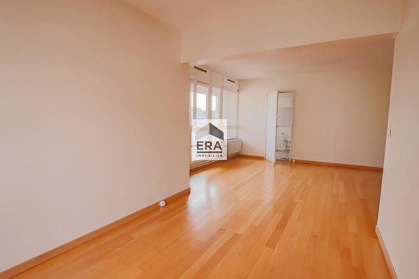 Appartement Paris 4 pièce(s) 78m2 - Paris 13e - Tour Helsinki (Rue du Disque)