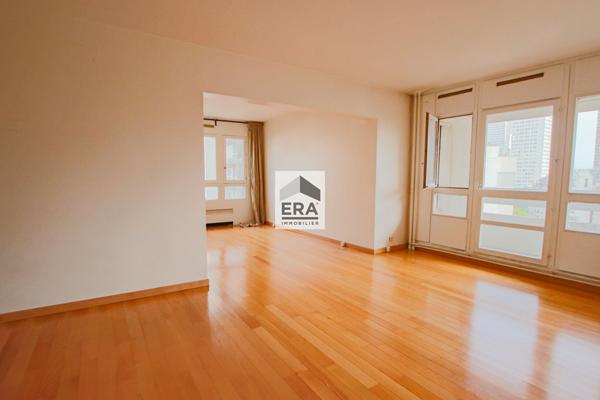 Appartement Paris 4 pièce(s) 78m2 - Paris 13e - Tour Helsinki (Rue du Disque)