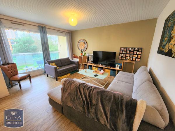 Appartement à louer 4 pièces 83.09m²