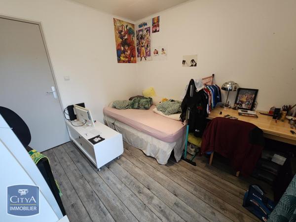 Appartement à louer 4 pièces 83.09m²