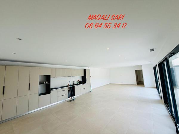 Villa Neuve Saint Christol Lez Ales 5 pièce(s) 137m2