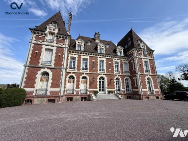 Duplex de caractère au sein d’un domaine recherché à Deauville