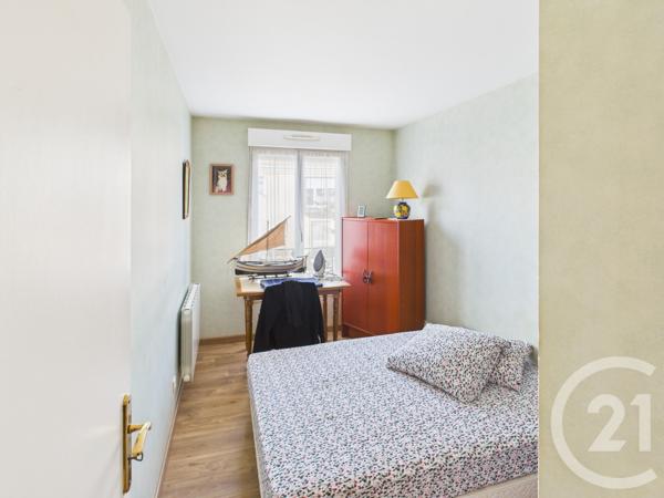 Appartement F3 à vendre  3 pièces - 67 m2 TRAPPES - 78