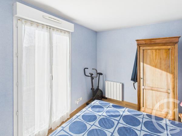 Appartement F3 à vendre  3 pièces - 67 m2 TRAPPES - 78