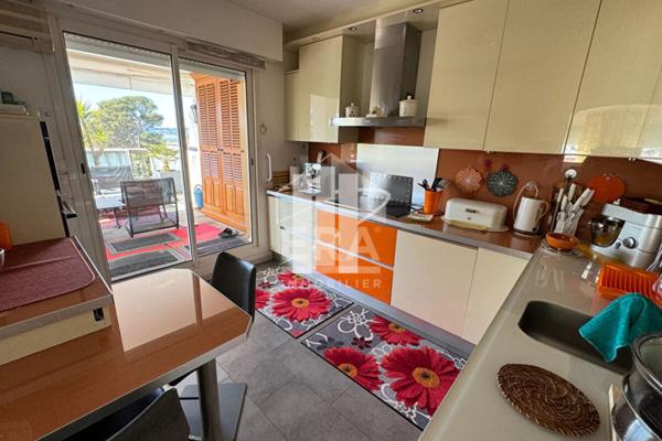 Appartement Saint Raphael  93 m2, piscine