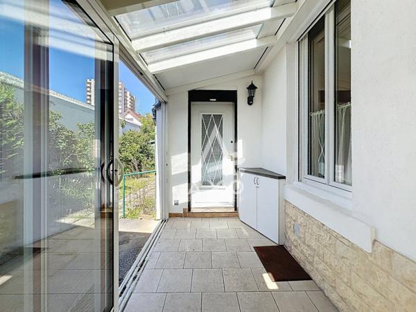 CHENOVE (21) Maison 70 m² + dépendances