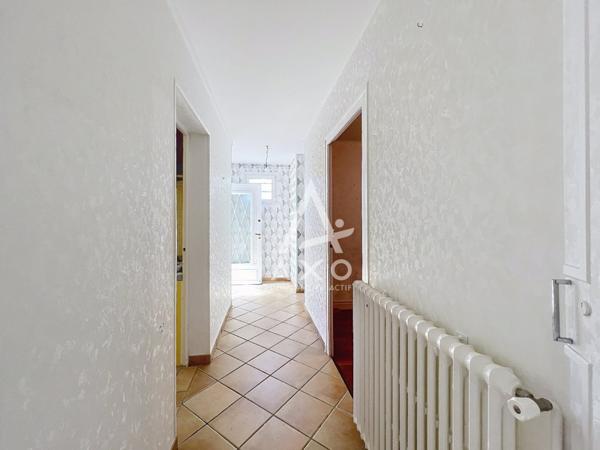 CHENOVE (21) Maison 70 m² + dépendances